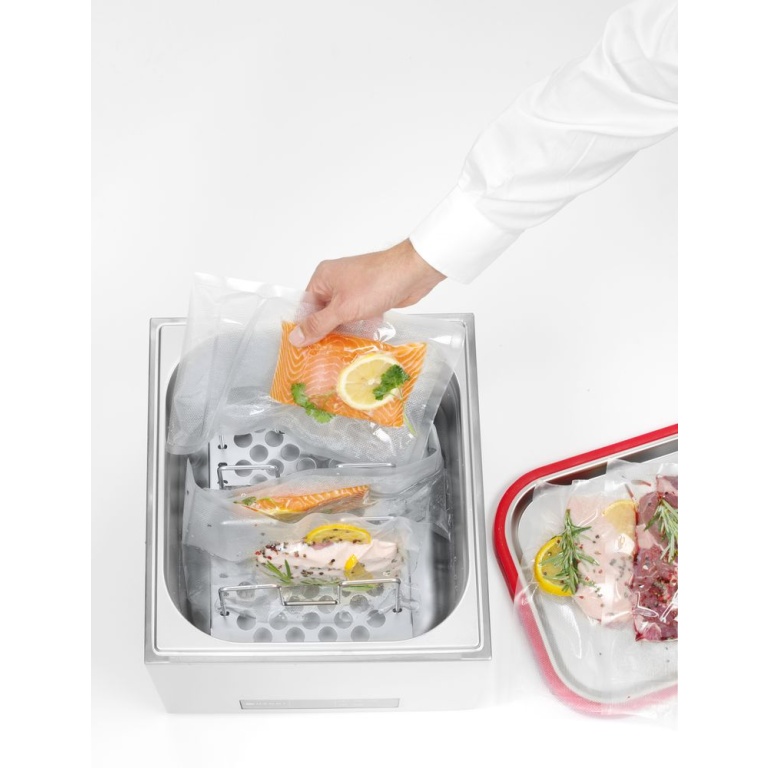 Cuiseur sous vide GN 2/3_2