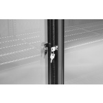 Arrière de bar avec doubles portes coulissantes_4