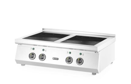 Cuisinière à induction avec 4 foyers_2